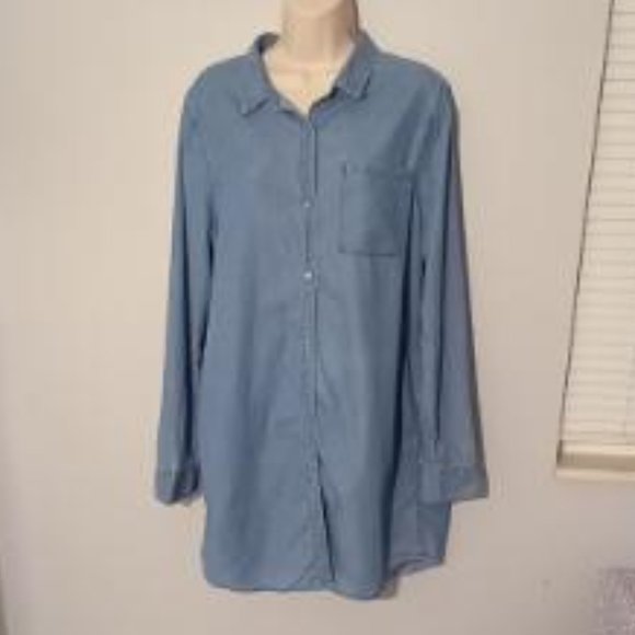 Long 33" Denim Long Sleeves Button Down Shirt - Picture 4 of 5